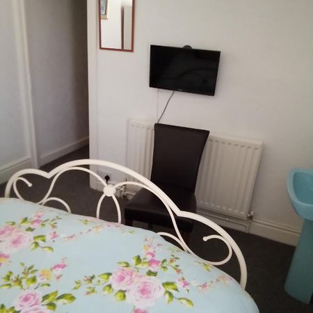Applebys Guest House Holyhead Quarto foto