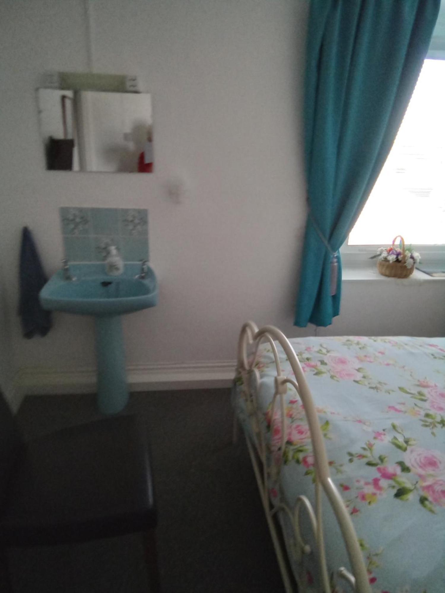 Applebys Guest House Holyhead Quarto foto